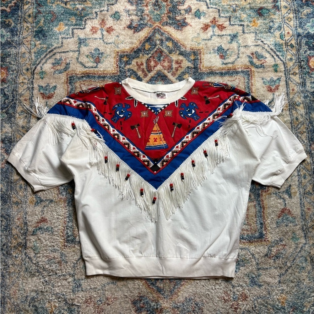 Vintage Aboriginal Tassel Short Sleeve Light Sweatshirt Medium